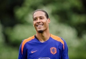 Virgil van Dijk1